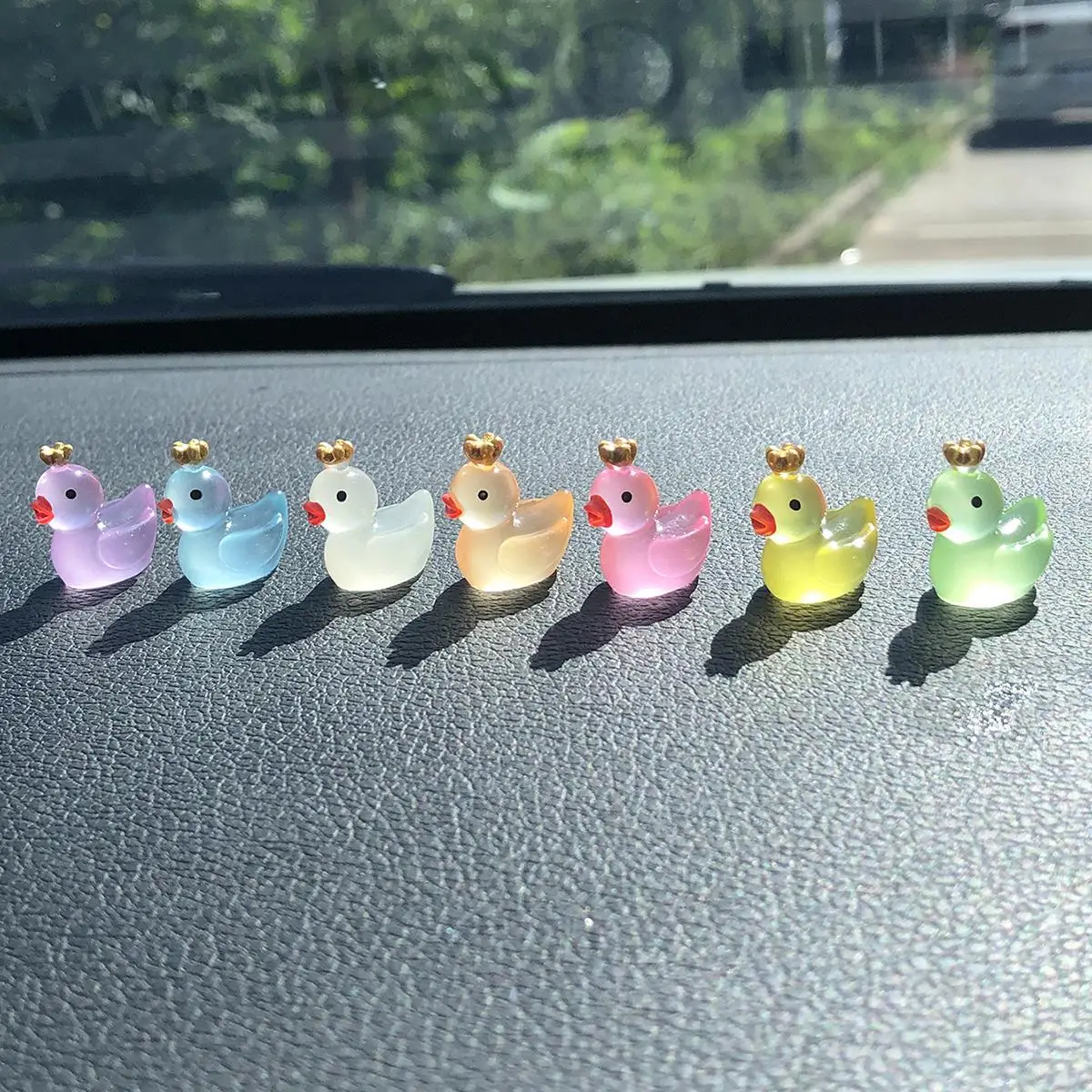 Cute Crown Duck Shaped Car Ornament, Luminous Car Interior Rearview Mirror Decoration, Car Interior Accessories for All Models