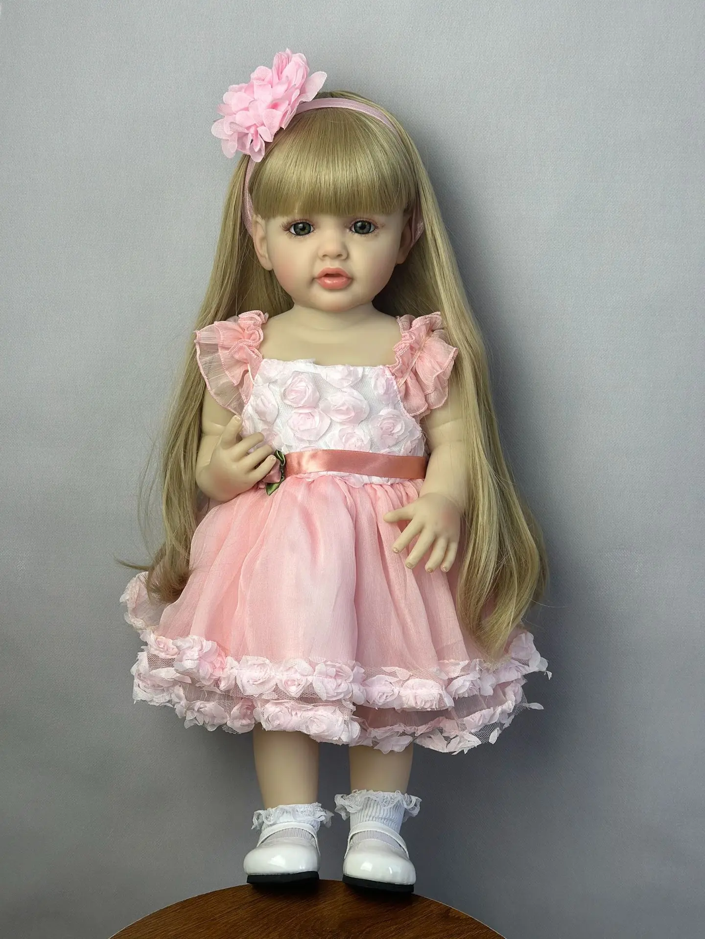 Gorgeous Lifelike Realistic Newborn Reborn Baby Doll, 55cm(22in) Full-Body Vinyl Unisex Doll with Movable Limbs & Realistic Look, Cute Toddler Bebe Toy for Baby Girls, Christmas-Halloween Gift
