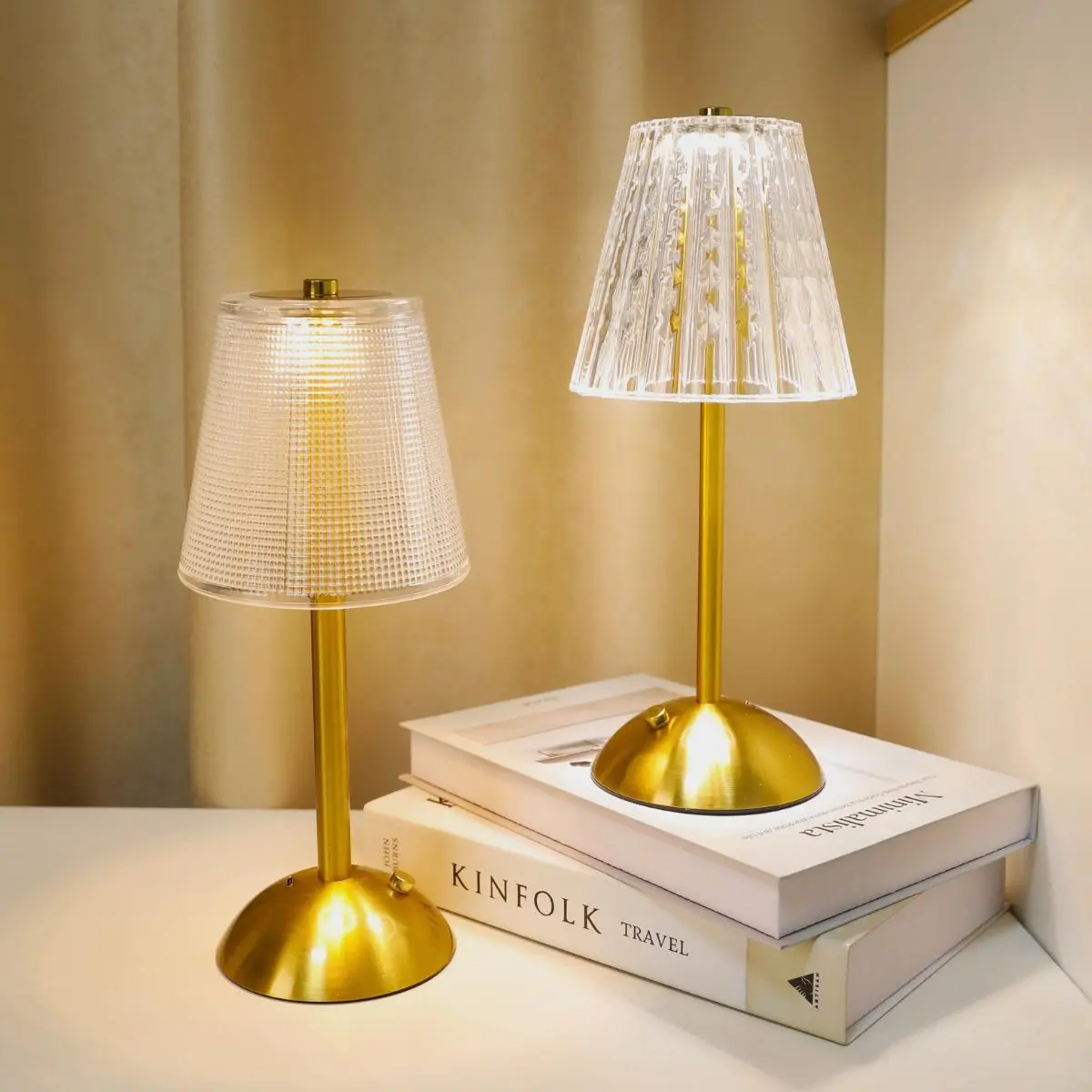USB Rechargeable Crystal Table Lamp, Modern LED Desk Lamp, 3-color Dimming Decorative Table Lamp for Bedroom Living Room Bathroom Bar, Adjustable Lighting, Dimmable Desk Light, Cordless Table Lamp, Aesthetic Table Lamp