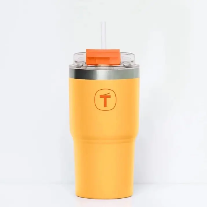 Tupperware 21oz tumbler