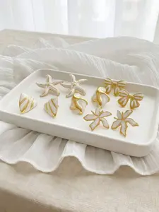 Chic White Enamel Gold Trim Earrings Set, Irregular Geometric & Floral Dangle Earrings, Trendy Party & Vacation Accessories 2026