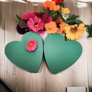 2pcs Heart-Shaped Floral Foam for Easy Flower Arranging, Perfect for Valentine's Day, Mother's Day, Weddings and Parties, Flower Arrangement