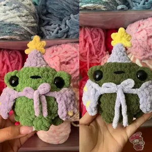 Wizard frog crochet plushie/amigurumi/stuff animal
