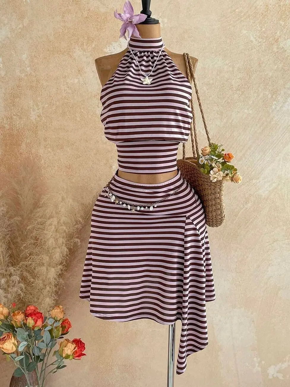 Women's Tropical Print 2 Piece Shorts Set, Double Strap V-Neck Ruffle Top & Puff Shorts, Boho Summer Beach Vacation Holiday Resort Matching Outfit