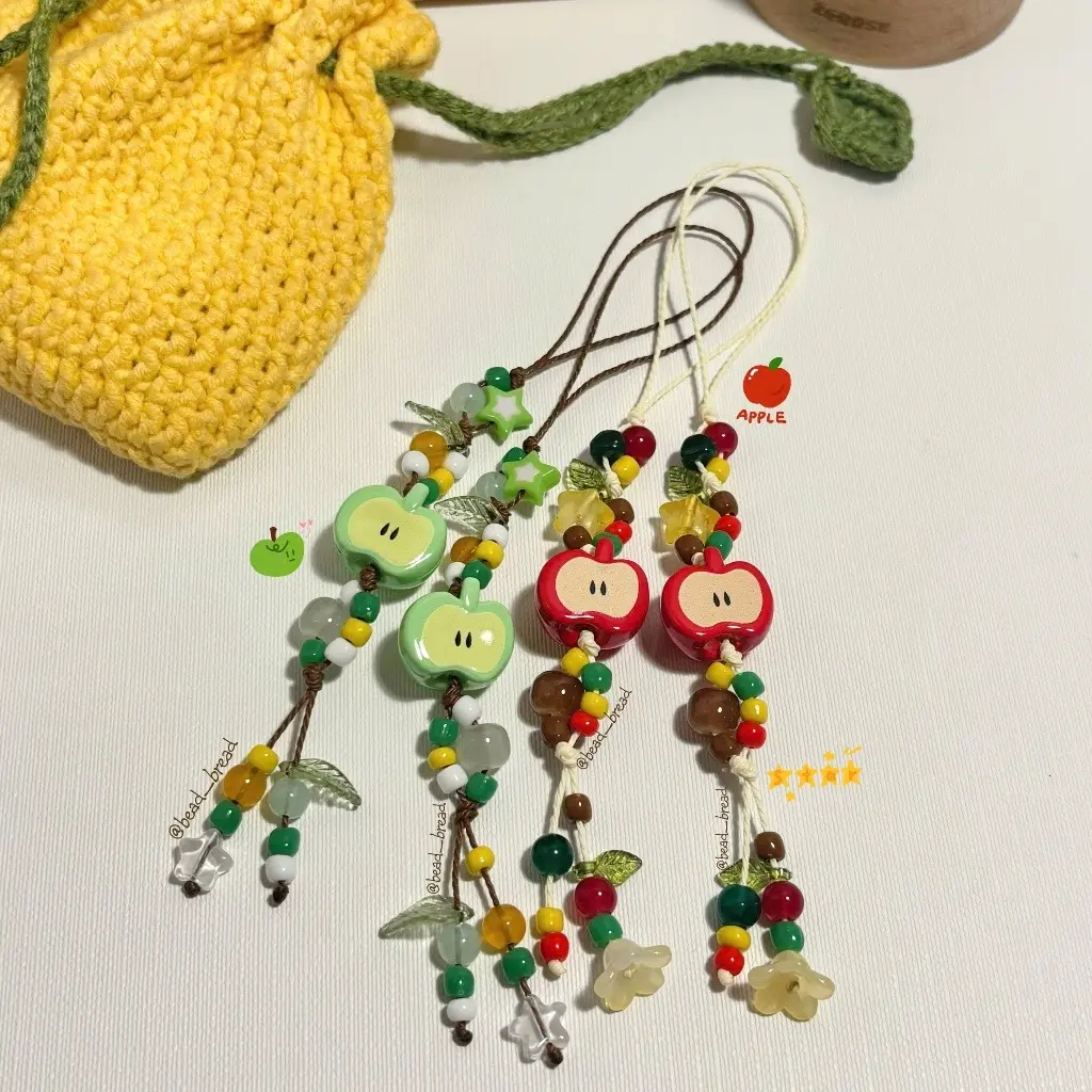 [NEW] Apple Charm Keyring/Phone Strap Set - Red & Green Fruit Design