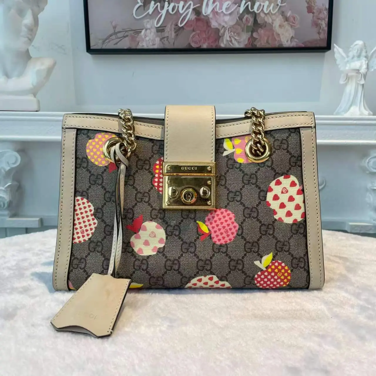 Pre-owned GUCCI Canvas tote bags BJ1102204045 'Les Pommes' Padlock Small Size