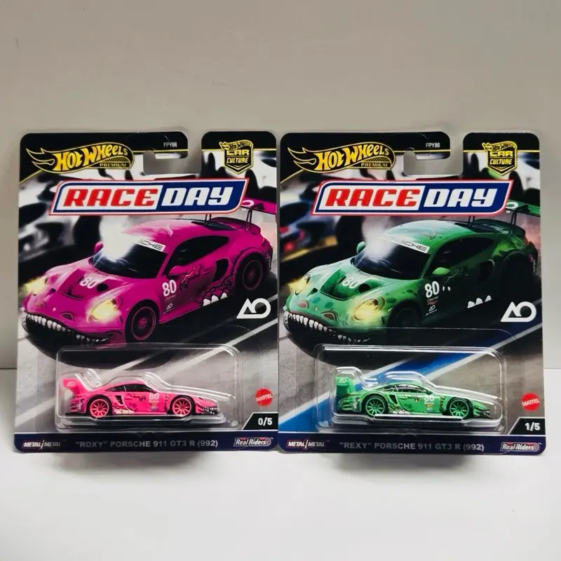 Hot Wheels Race Day Roxy And Rexy Porsche 911 GT3 R **Super Rare Chase**