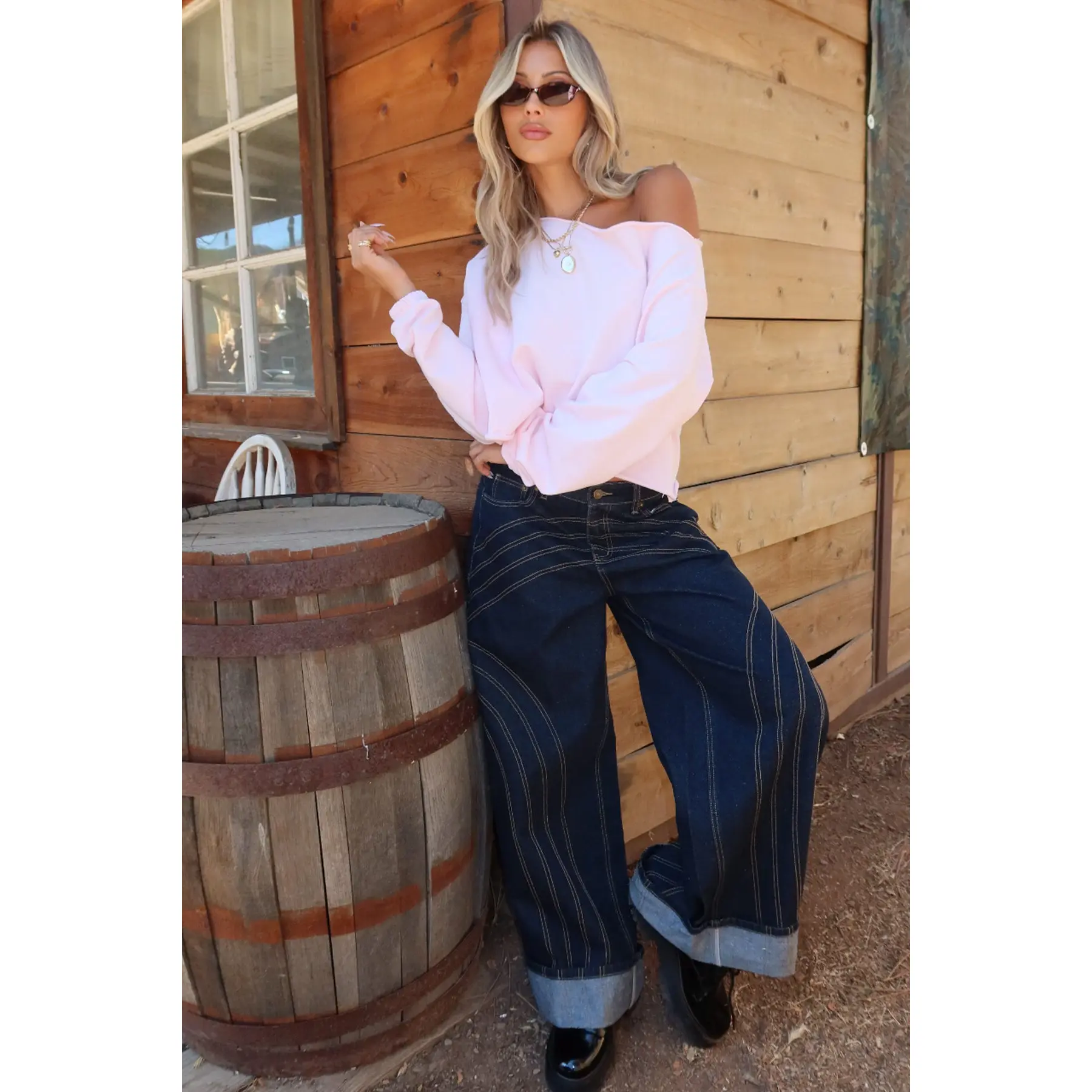 Cuffed Low Rise Baggy Jeans