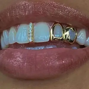2pcs Set Hip-hop Gold Color Hollowed Hearts Zircon Inlay Stainless Steel Dental Grills for Women Men Teeth Jewelry Accessories