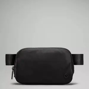 Lululemon Everything Belt Bag 1L Black