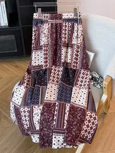 Women's Plus Size Patchwork Print Skirt, Vintage Style Elastic Waist Casual Vacation Wear, New Versatile Half-Length Skirt