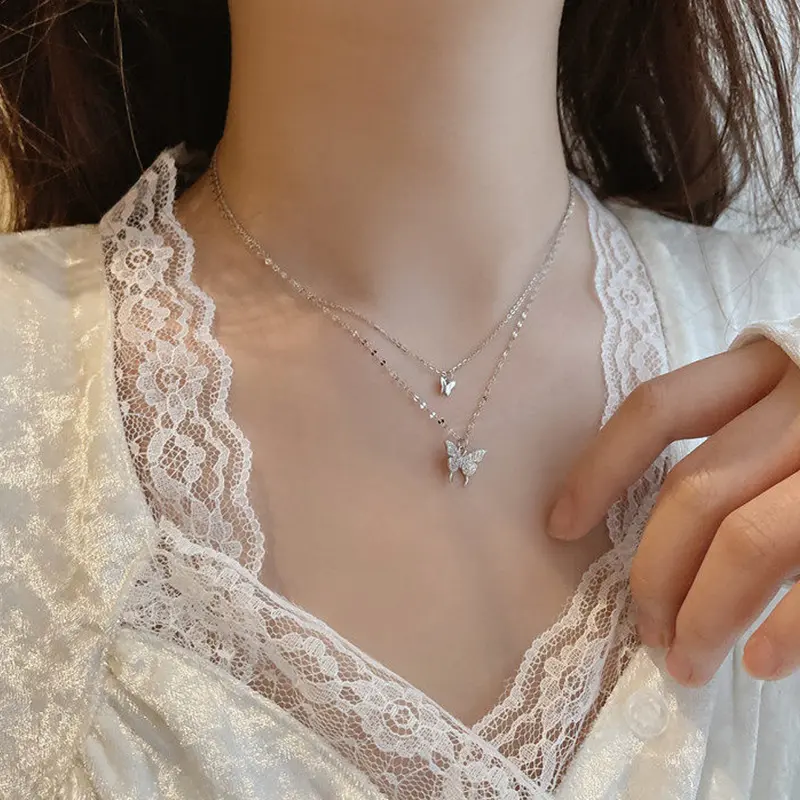 Double-layered butterfly necklace, a unique and exquisite hollowed-out butterfly-shaped ladies' necklace