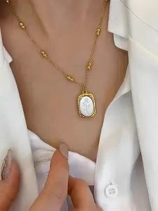 French Vintage Rose Flower Titanium Steel Necklace, Durable Color Retention, Elegant Square Pendant, All Seasons Jewelry