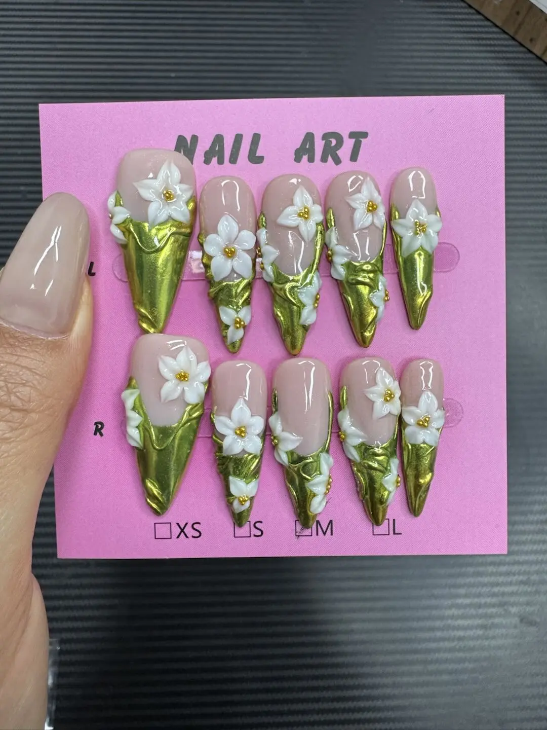 Zora(8194)gc.3D flower nail art