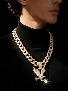 Street Style | Eagle Pendant Cuban Link Chain