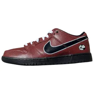 Limosine Skateboards x Nike Dunk SB Low Skate Shoes for Men and Women Brown Comfort Slip-Resistant Unisex Low-Top Sneakers