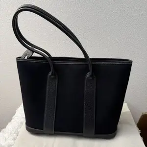 Pre-owned HERMÈS Togo Tote Bags Garden Zip PM tote bag