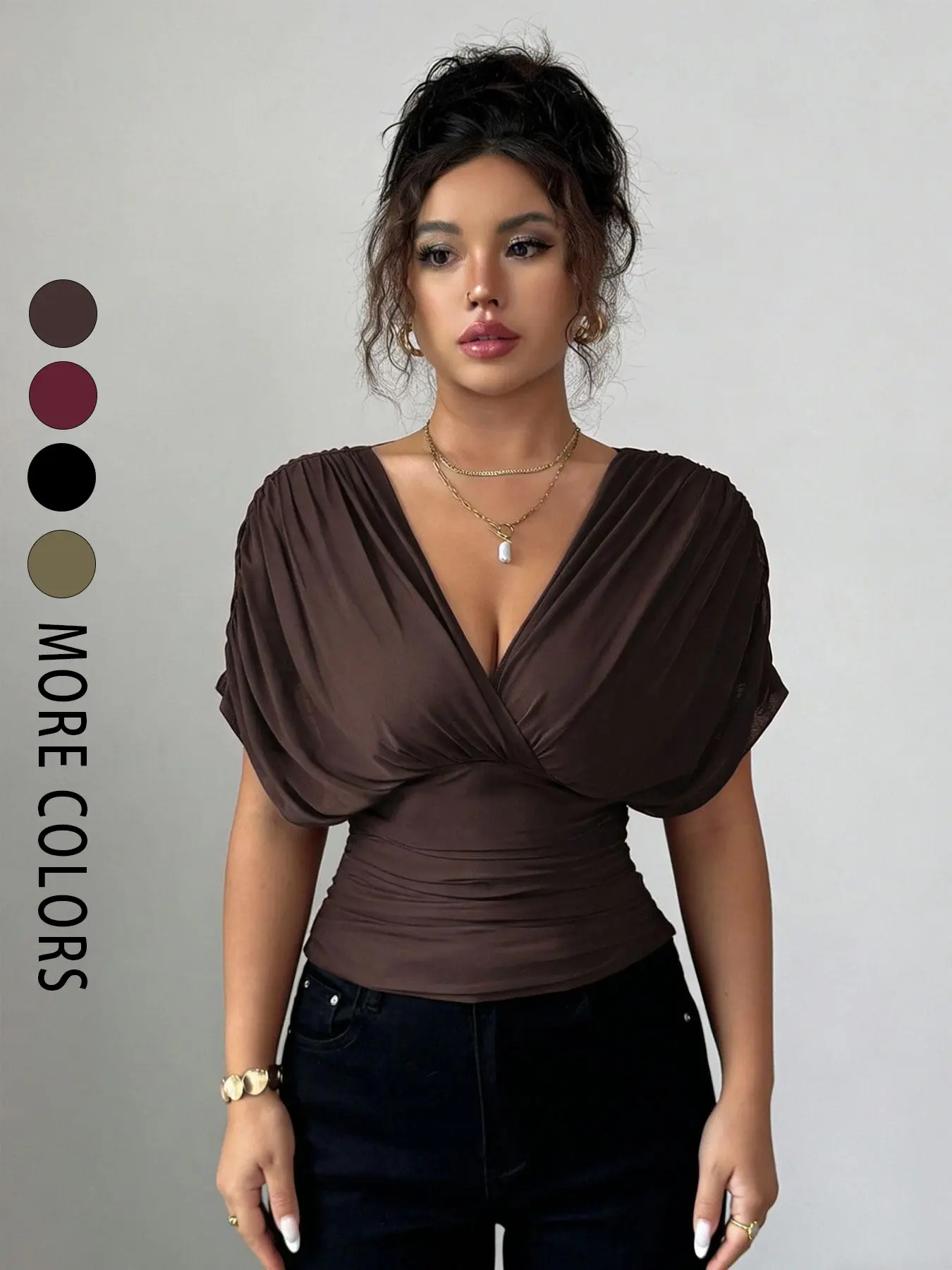 A women's solid color fashionable elegant hot girl style deep V-neck Batwing ruffled shoulder waist-cinching top Womenswear, suitable for summer, daily commuting, casual wear, and vacation, Casual Commuter Wear