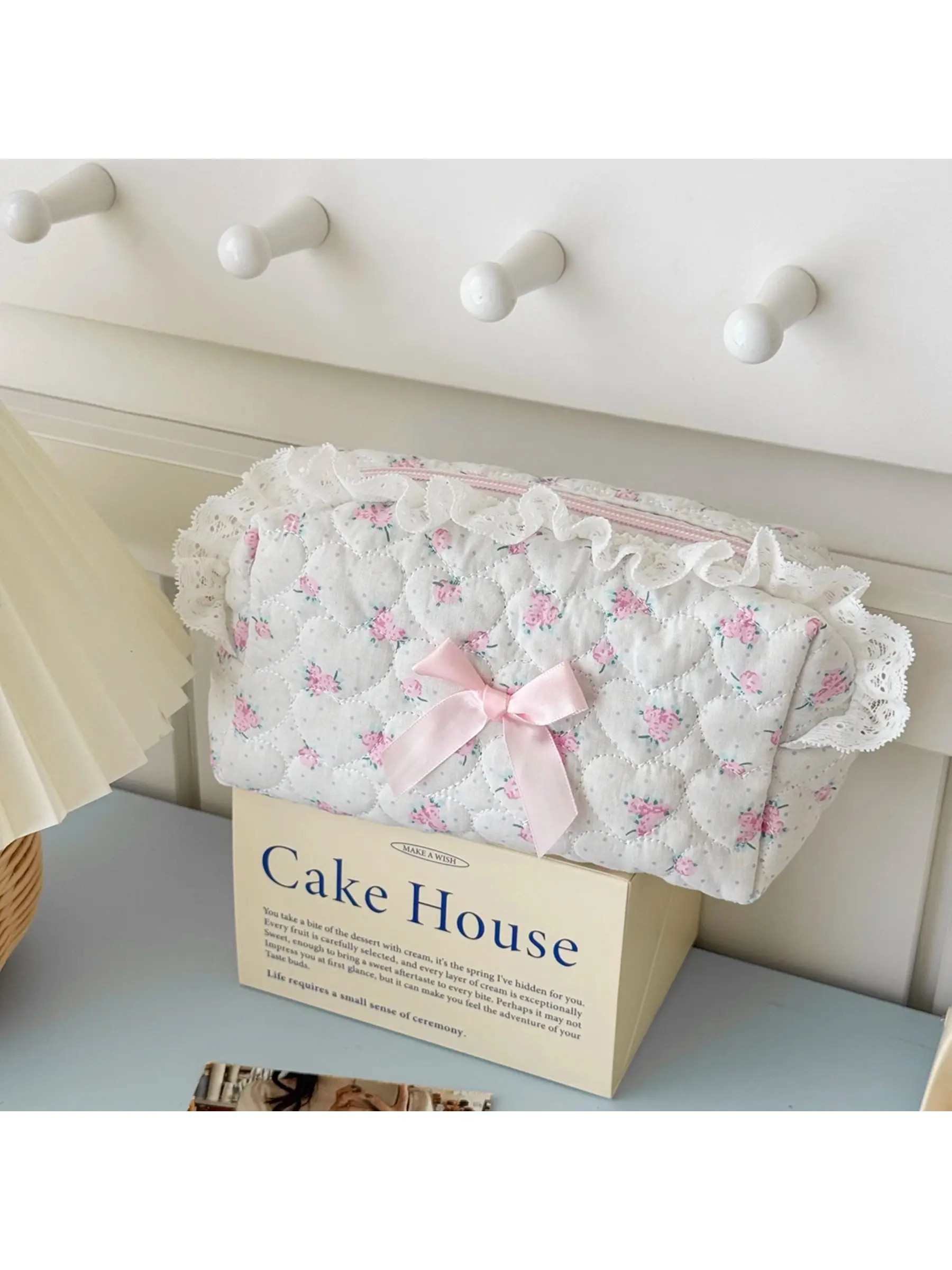Pink Flower Women Lace Small Makeup Bag Travel Organizer Travel Makeup Bags Organizers Cosmetic Coins Handbag Pouch Makeup Organizer Pouches Gilrs Cute Bow Square Zipper Wallet Bags Makeup Storage Organizer Cosmetics Bag