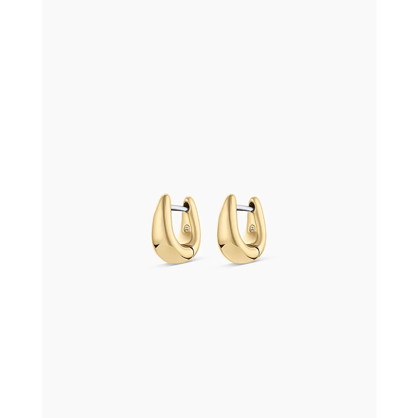gorjana – Banks Wrap Huggies – 18K Gold-Plated Huggie Earrings – Bold & Minimalist – Sleek Everyday Jewelry