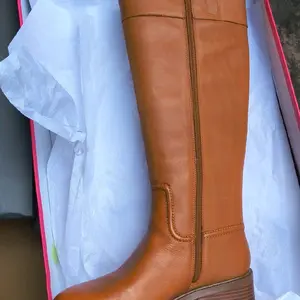 vince camuto riding boots