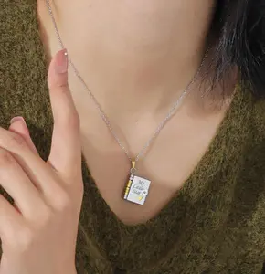 1-piece stainless steel open pendant necklace, openable, containing 6 pages of engraved information, fashionable and innovative neutral jewelry, My Little Star Book necklace, daughter's birthday gift, graduation commemorative love jewelry necklace gift