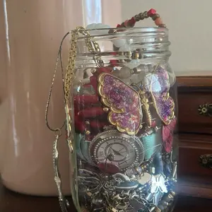 Butterfly Garden Jewelry Jar!