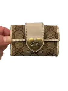 Pre-owned GUCCI Canvas Key Holder GG Heart Logo 4 Perfect For Daily Use
