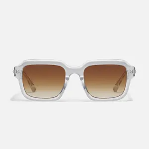 QUAY - PLAYBACK Clear Frame Sunglass with tinted lenses for effortless style