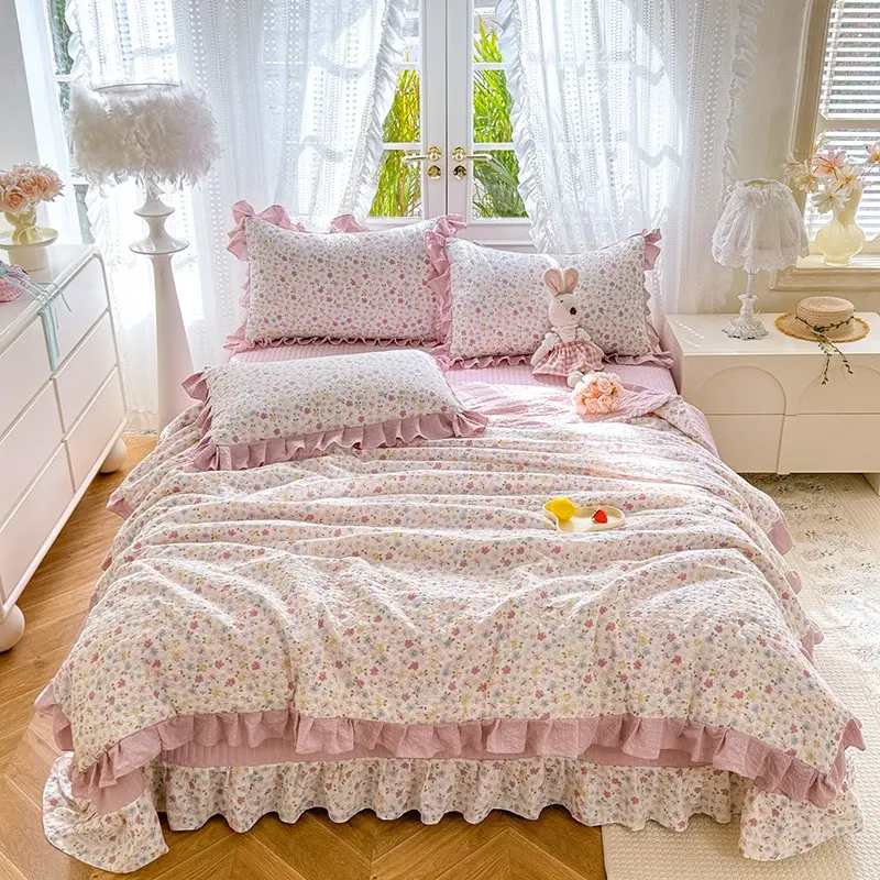 Korean Style Ruffled Puff Cotton Bedspread Summer Quilt, Cool and Breathable Girl's Country Style Summer Blanket, Cute Bedroom Linen, Quilted Bedspreads, Soft Breathable Bedspread
