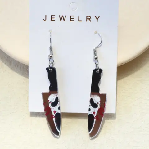 Acrylic Skull & Ghost Print Shaped Mirror Party Costume Earrings for Women, Stylish Halloween Jewelry Accessory, Unique Gift Idea, Mirror Finish Earrings, Lightweight Jewelry, Statement Earrings