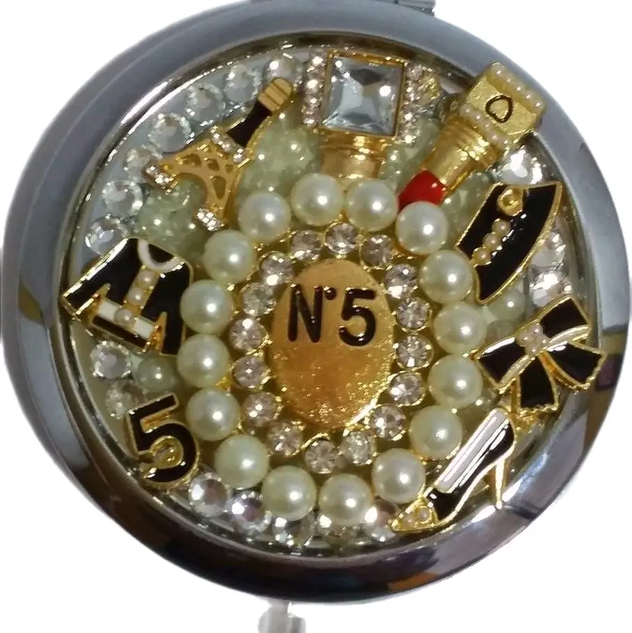 Decorated Compact Mirror in La Parisienne