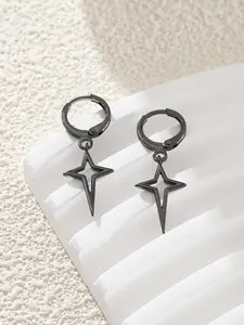 1 Pair Hollow Out Star Design Dangle Earrings, Punk Street Hip Hop Jewelry For Party, Daily Clothing Decor For Girl