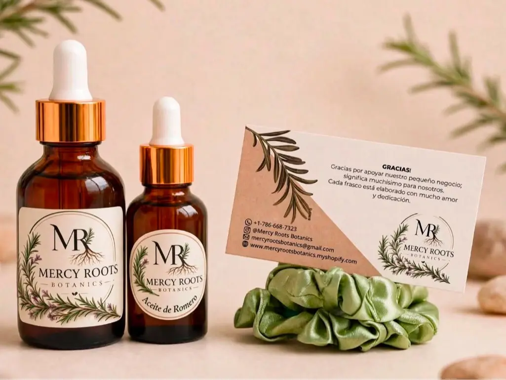 Natural Rosemary Oil. Oil to hydrate and repair damaged hair