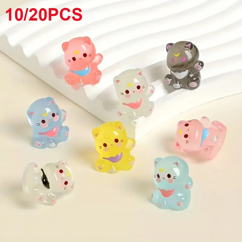 Glow-In-The-Dark Hand-Waving Cat Figurines, Resin Mini Cats Decorations for Home & Car Interior Exterior Use, Cute Cartoon Design, Cute Animal Design, Cute Collectible Figurines, Resin Animal Sculptures, Resin Animal Ornaments, Decorative Piece