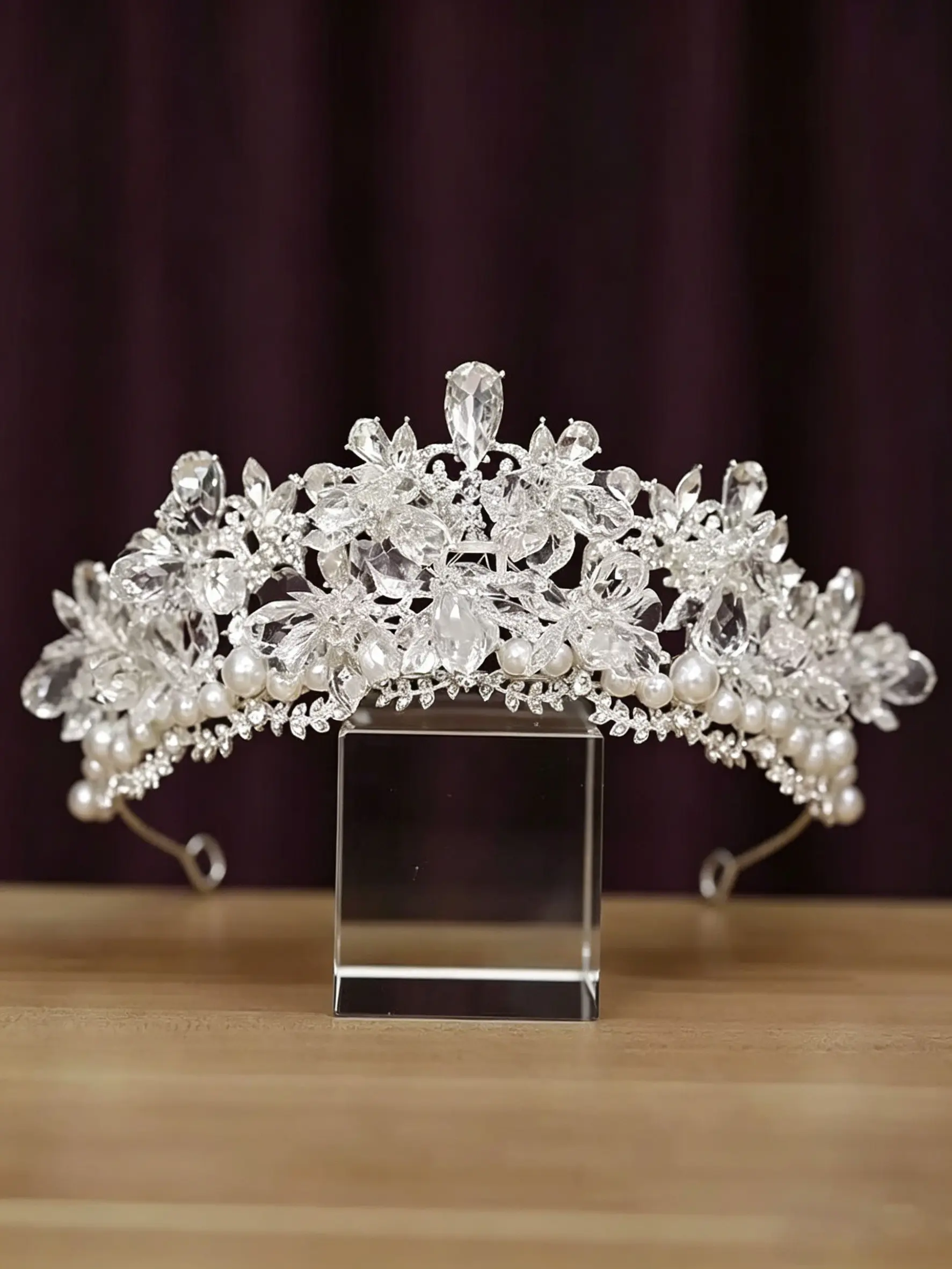 Elegant Korean Style Wedding Crown, Crown Design, Rhinestone Beaded Romantic Atmosphere, Versatile Luxury Accessory, Perfect for Special Occasions, Tiara