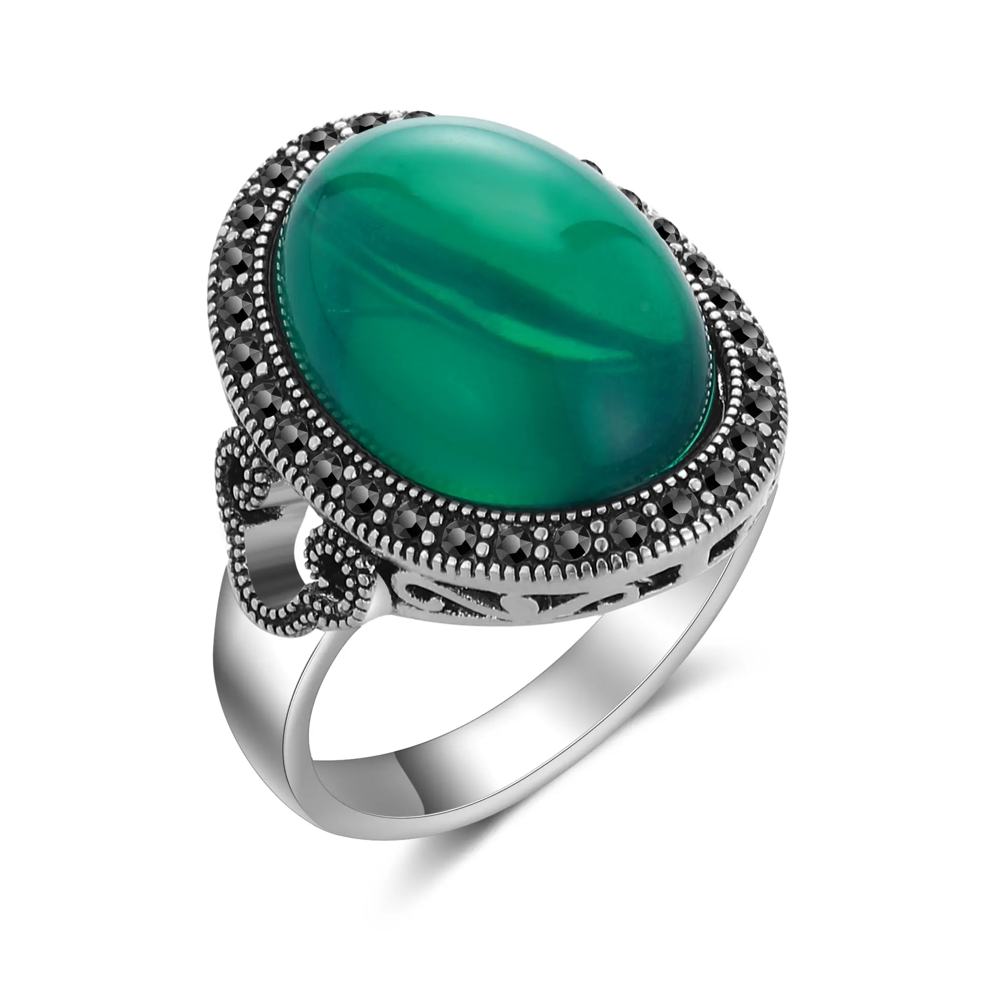Aprilery Antique Metal Ring for Ladies, Victorian Filigree Statement Jewelry with an Oval Shape Emerald Color Stone Accent