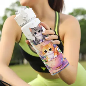 1PC Cute Cat Themed Printed Water Bottle, 750ml/25oz Leak-proof Lightweight Durable Plastic Cup. Portable for sports, fitness, cycling and travel. Perfect gift for graduation, birthday, Valentine's Day, Christmas, Father's Day and Mother's Day.