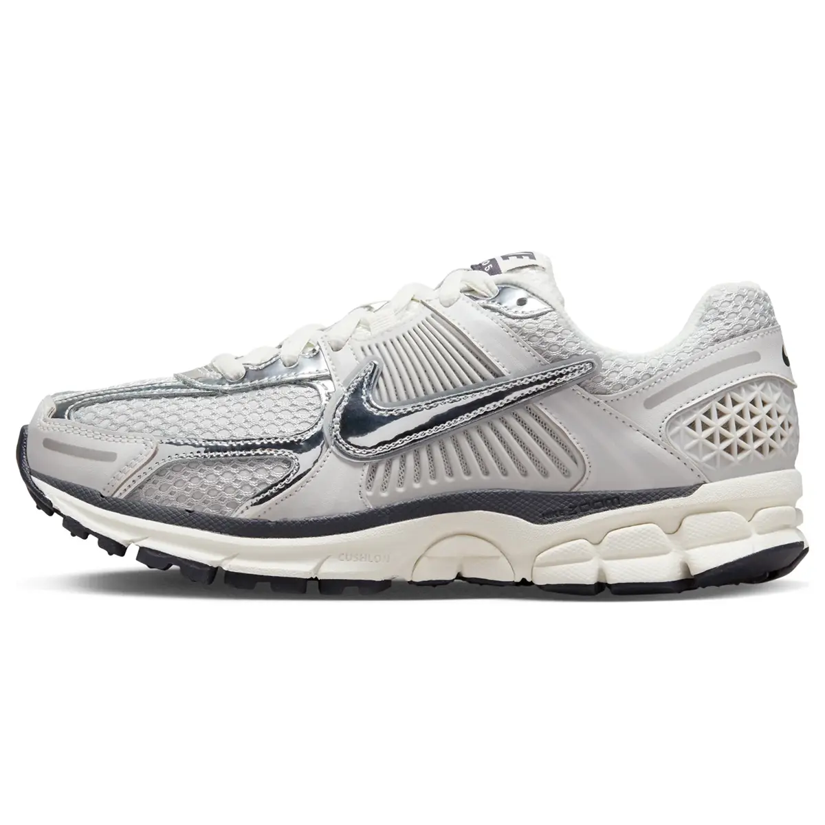 Nike Zoom Vomero 5 'Photon Dust Metallic Silver' Women's and Men's Sizing (SKU: FD0884-025) Nike Zoom Vomero 5 'Photon Dust Metallic Silver' Women's and Men's Sizing (SKU: FD0884-025)