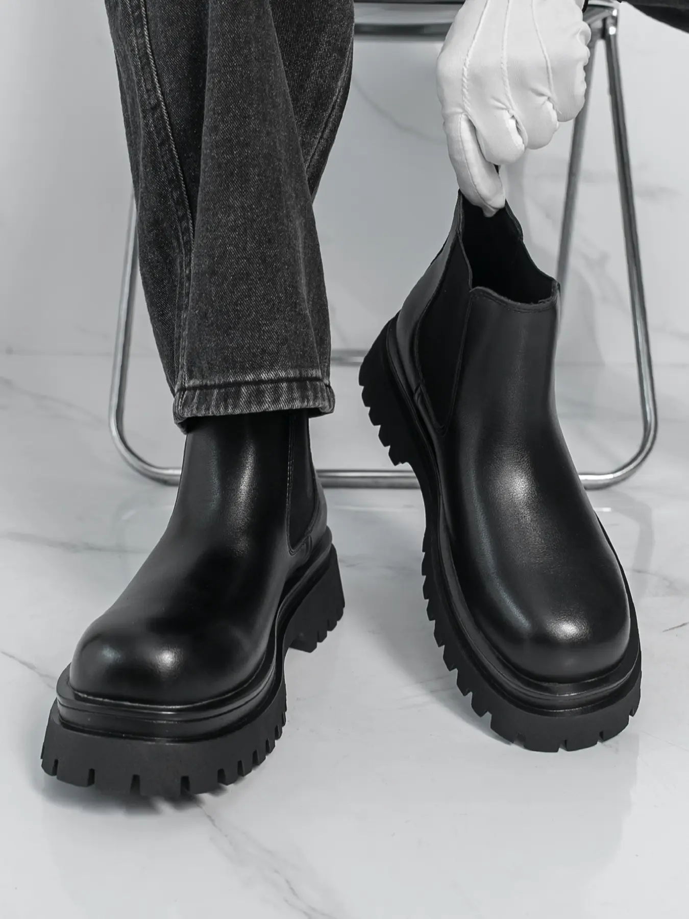 Men Chelsea Boots Platform Boots Fall & Winter Height Increasing Shoes Anti-Slip Rubber Gear Bottom Durable Comfortable Fashion Sock Ankle Boots Casual Goth Boots Daily Wear Boots