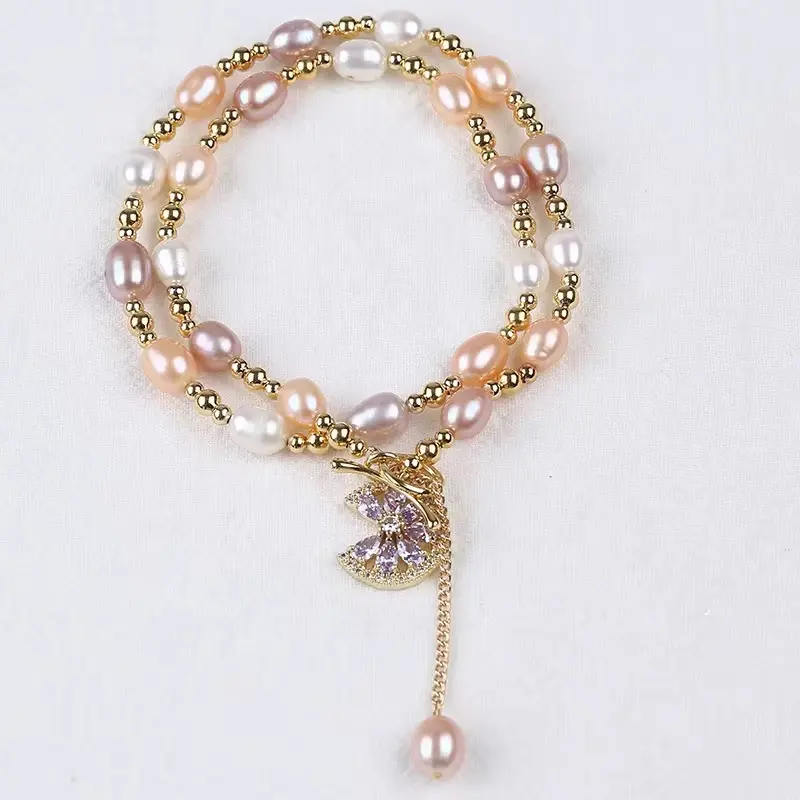 Fresh Water Pearl Necklace with Elegant Design and Sparkling Pearl Accents