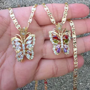 Triny mariposa elegante con piedra de zirconia gold plated necklace