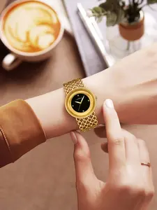 Elegant Quartz Watch for Women, Stainless Steel Band with Alloy Case, Waterproof Dustproof Ultra Thin Design, Perfect Gift for Mom, Elegant Fashion Watch