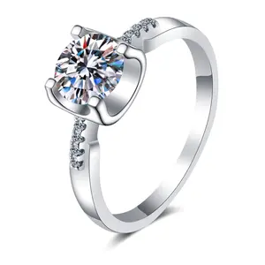 #33（Titi）925 Sterling Silver Synthetic Moissanite Ring