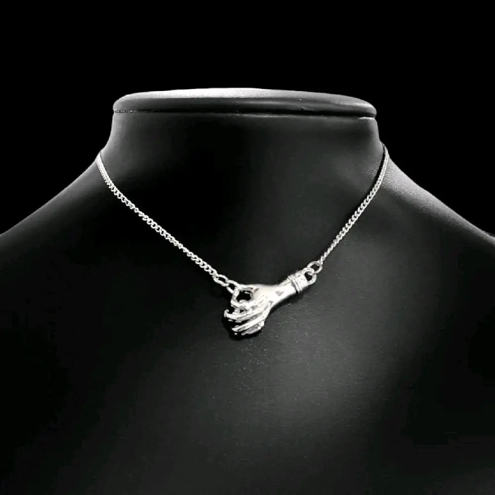 Silver Hand Pendant Choker Necklace Silver Hand Pendant Choker Necklace