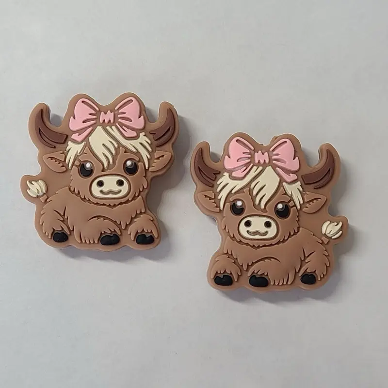 Highland Cow Pink Bow 2D Silicone Focal Bead (1 pc), Diy Jewelry Making, Beads
