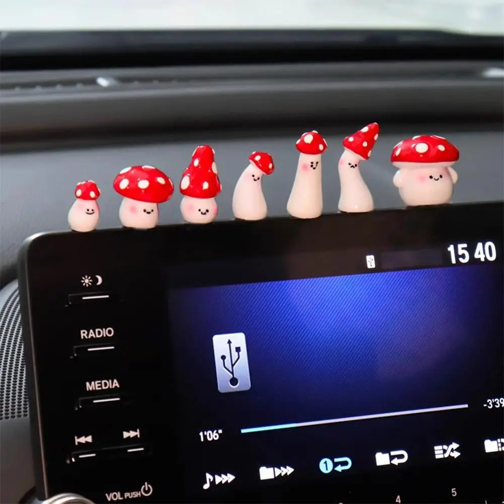 Mini Mushroom Car Decoration, Cute Cartoon Mushroom Design Dashboard Ornament, Automotive Interior Accessories