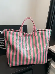 Large Capacity tote bag Handbag for Women, Casual Trendy Versatile High-quality Daily Commuting Bag, Fashionable Shopping Bag