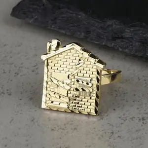 Trap house finger ring
