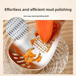 Stainless steel multifunctional kitchen tool spoon, for crushing garlic, grater, colander, separating egg whites, The end can open bottles